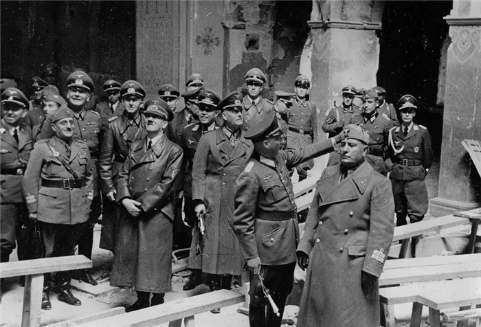 Август 1941 года. Гитлер в Брестской крепости.