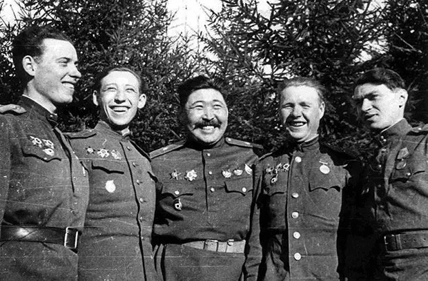 Герой Советского Союза из 5-й армии, награжден за бои в Восточной Пруссии. Фото - waralbum.ru