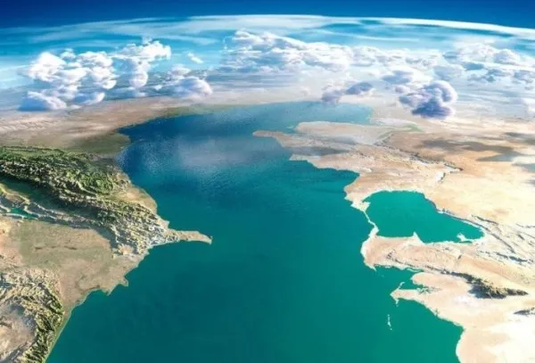 Самые большие озера в мире, исходя из их площади и глубины. Список России, Европы, Африки и Северной Америки.