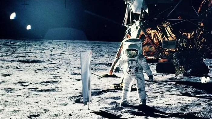 Какая скорость нужна космическим аппаратам, чтобы достичь Луны?