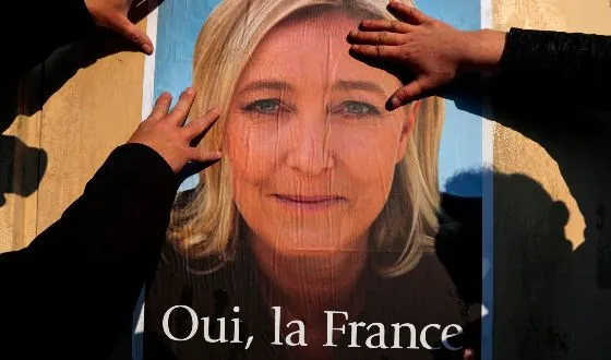 Кандидат на президентских выборах во Франции Марин Ле Пен.
