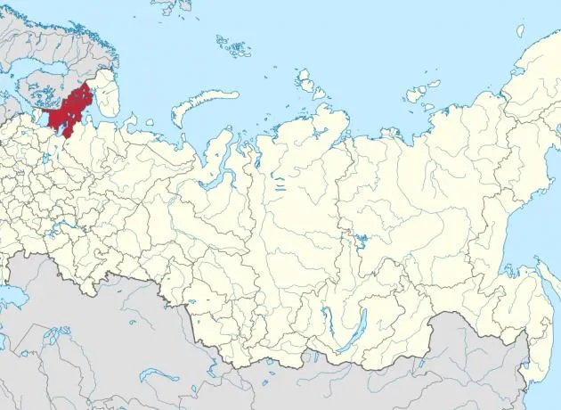 Карелия, край озер и лесов, расположена на северо-западе России.