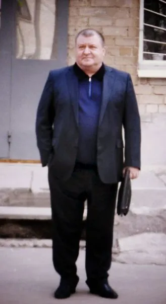 25 февраля был повешен 57-летний мэр Меритополиса Сергей Вальтер. Это произошло за несколько часов до начала слушания его дела. Муниципальные власти обвинили Вальтера в создании организованной преступной группы. Прокурор просил приговорить его к 14 годам лишения свободы.