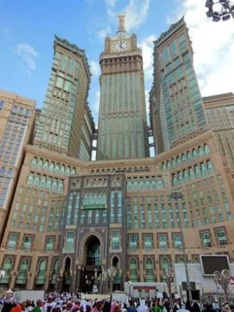 Абрай аль-Байт, многоэтажный комплекс.