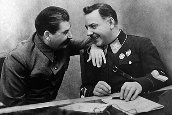 Климент Волошилов и Иосиф Сталин.