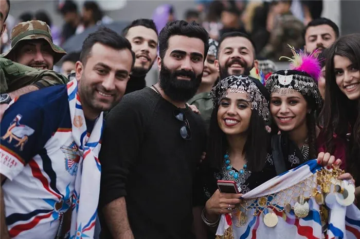 Ассирийцы празднуют Ассирийский Новый год (Акиту)