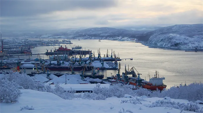  Мурманск — самый северный в полушарии порт