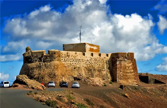 крепость Сан-Габриэль