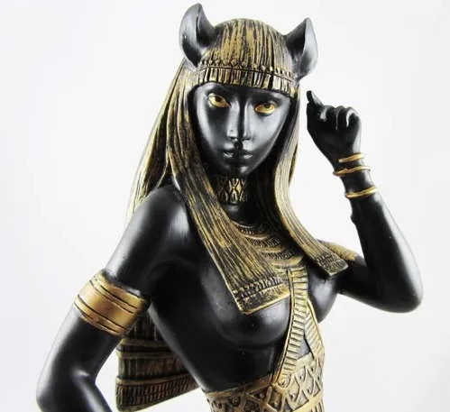 Изображение богини Исиды