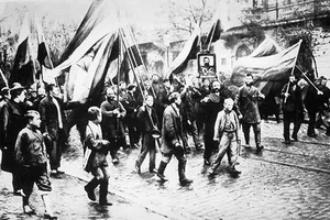 «Идиоты говорят, что Россию погубил заговор» Почему революция 1917 года была неизбежна