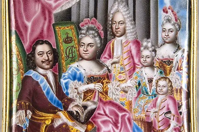 Семейный портрет Петра вместе с Екатериной, сыном царевичем Алексеем и детьми от второй жены. Мусикийский Г. C., миниатюра на эмали.