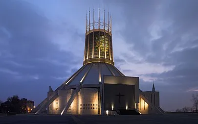 Liverpool Metropolitan Cathedral at dusk (reduced grain), corrected perspective.jpg