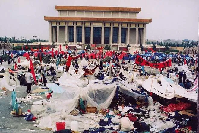 Протесты в Китае 1989