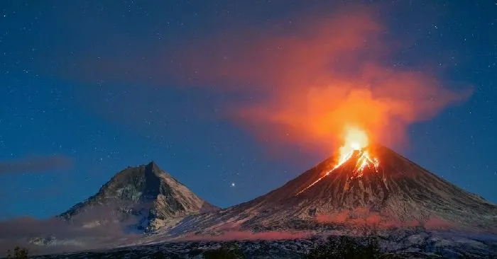 Извержение вулкана Ключевская сопка
