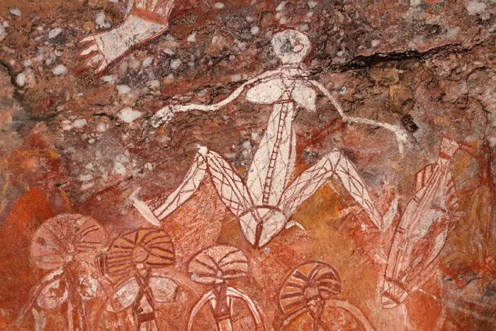 Наскальный рисунок аборигенов Австралии с мифологическим сюжетом. Но с другим.
