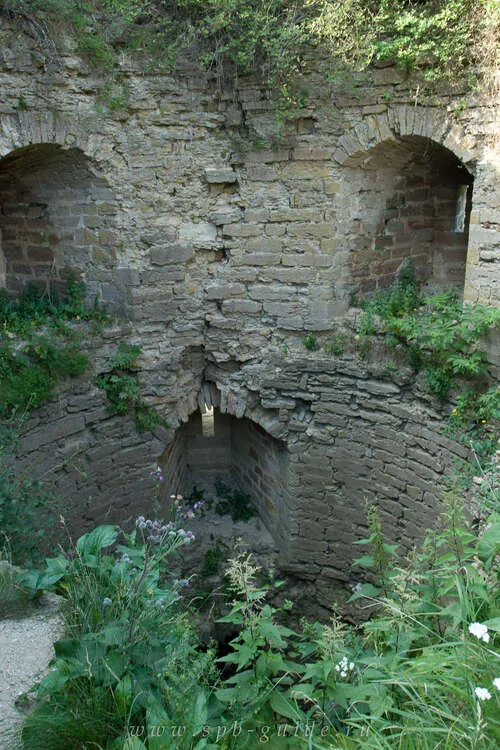 Крепость Копорье, внутри Наугольной башни
