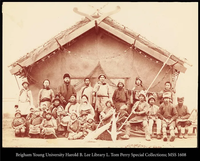 Нанайцы в XIX веке, фото из путешествия Уильям Генри Джексона, 1895 год Местонахождение: Университет Бригама Янга, Прово, Юта, США