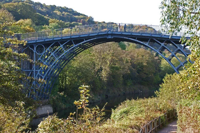 Мост через Северн — первый в мире чугунный мост