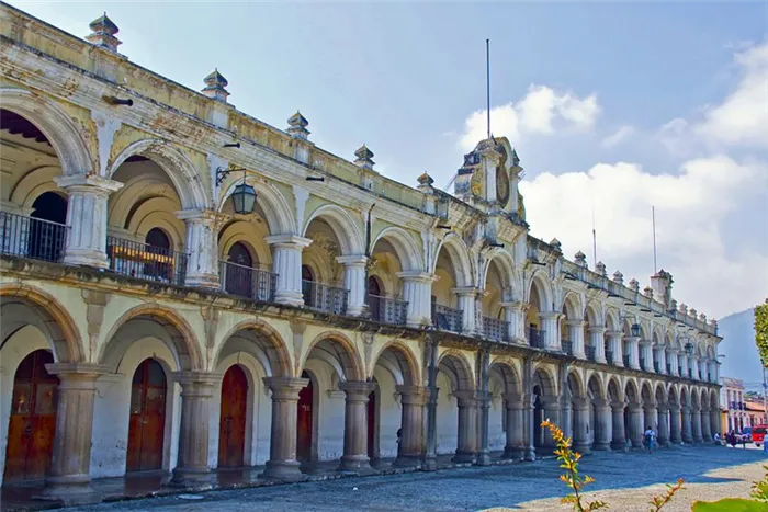 Palacio De Los Capitanes Generales