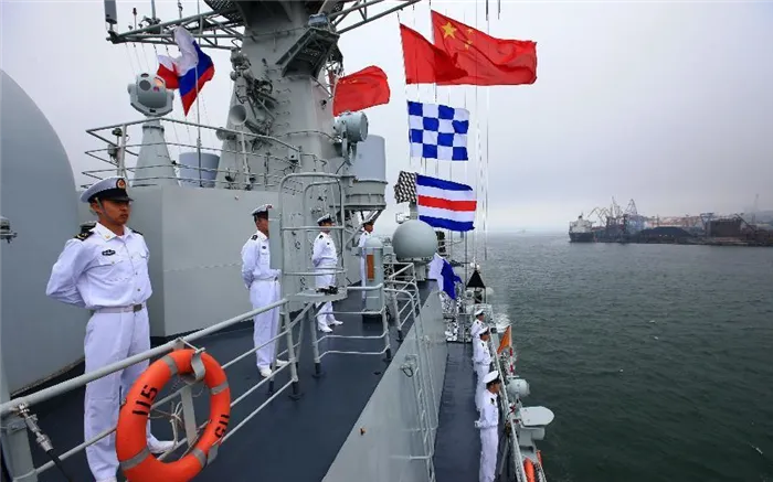 Китайский боевой корабль