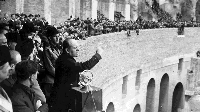 100 лет назад итальянские фашисты впервые были избраны в парламент