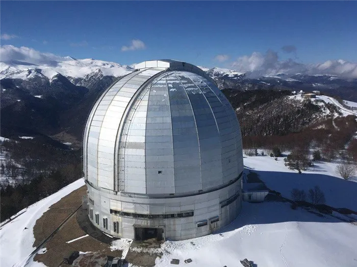 Телескоп БТА зимой