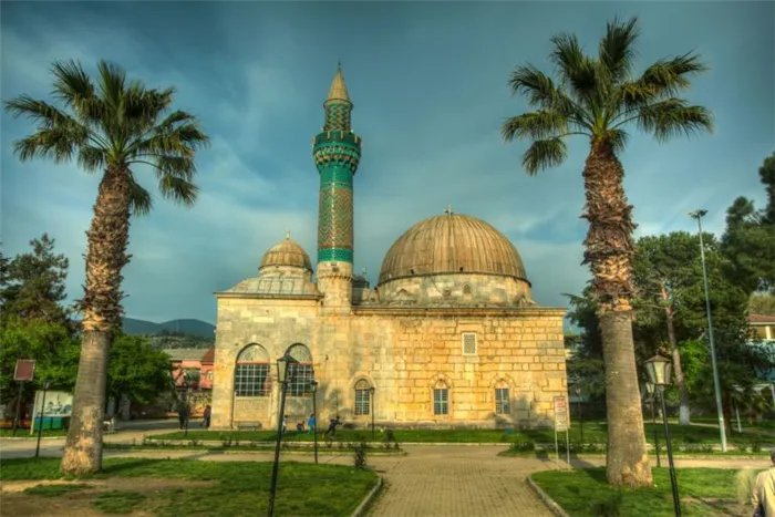 Бурса — бывшая столица Османской Турции. Чем знаменита, что посмотреть и где жить?