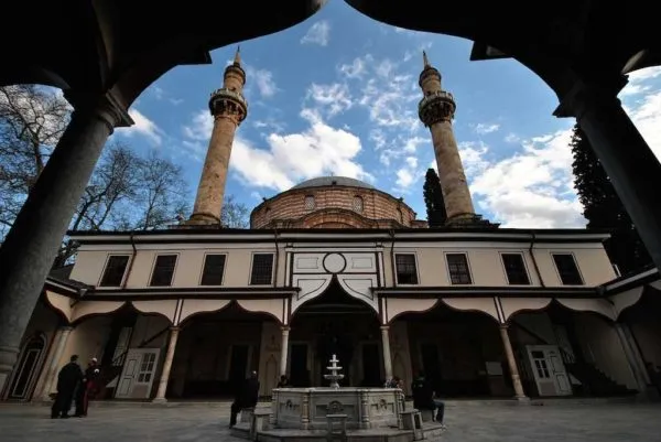 мечеть Улу Джами