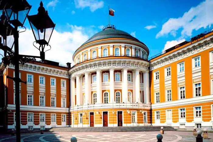здание сената в московском кремле