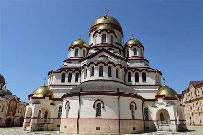 Новоафонский-монастырь-New-Athos-Monastery-Abkhazia-7881