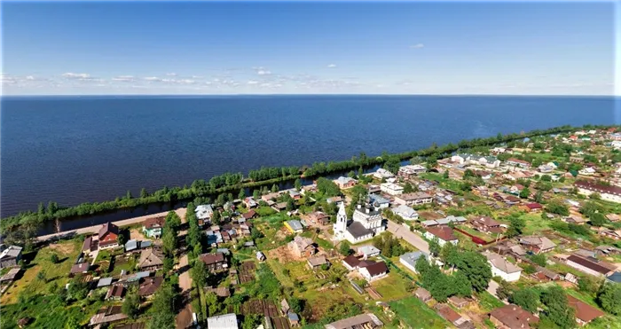 Город Белозерск. Белое озеро