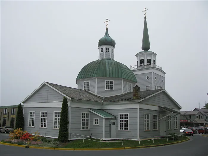 Собор Святого Архангела Михаила. Собор признан уникальным памятником российского присутствия на Аляске