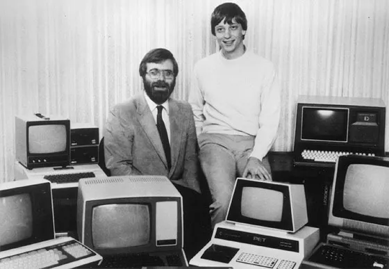 Microsoft основали Билл Гейтс и Пол Аллен в 1975 году