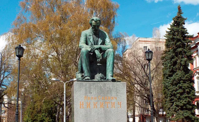 Памятник И.С.Никитину (Воронеж), фото