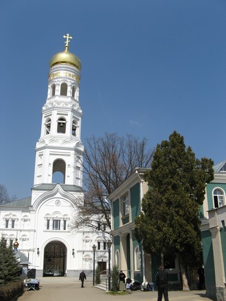 Одесский Свято-Успенский мужской монастырь. Вид на колокольню